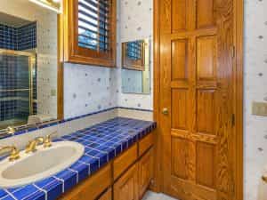 Jill & Jack Bathroom1