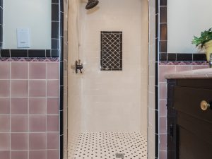 Junior Master Suite-Ensuite Bathroom