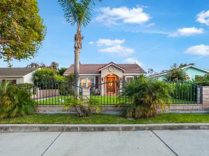 Front Extetior Daylight