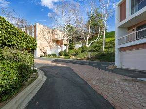 Portola Terrace Community Entry