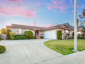 Front Exterior Daylight