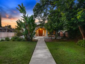 Front Exterior Twilight3