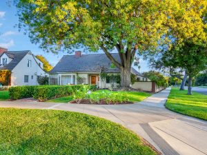 Front Exterior Daylight