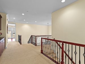 Upper Level Landing1