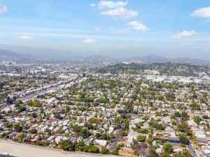 Subject Land Neighborhood View