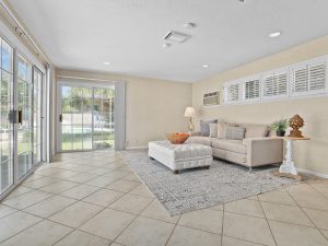 Guest House-Living Area/ Bedroom