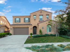 Front Exterior Daylight