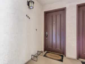 UNIT FRONT DOOR