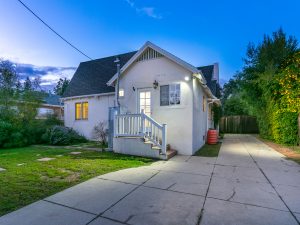 Front Exterior Rear/ Side View